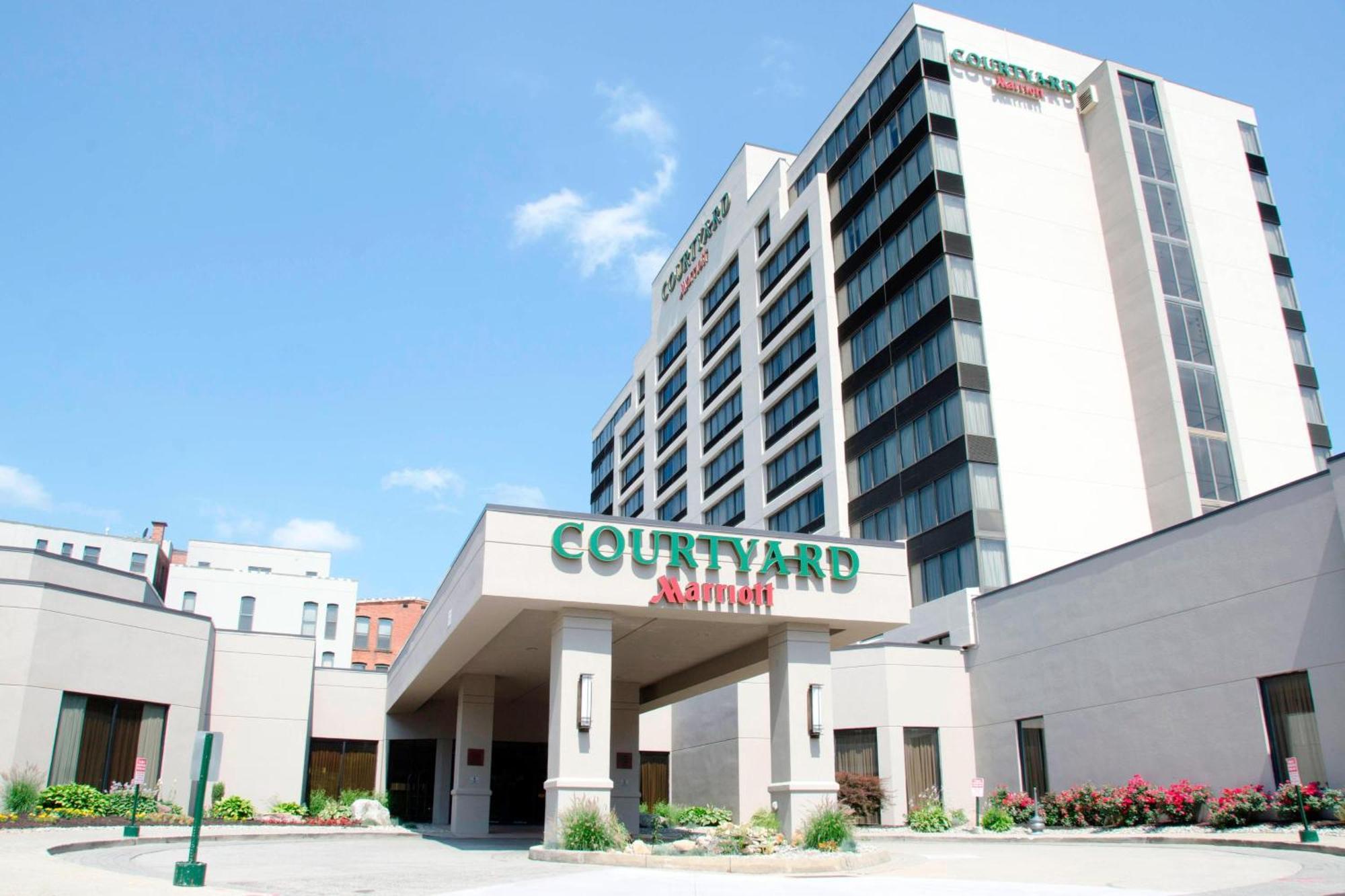 מלון Courtyard Waterbury Downtown מראה חיצוני תמונה